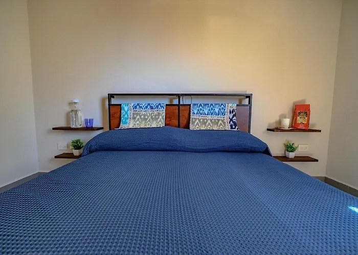 Apartment Beautiful Penthouse With Rooftop! *